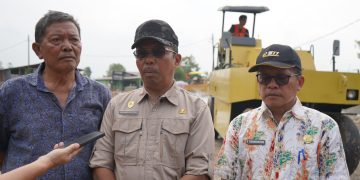 Wakil bupati toba tinjau rekonstruksi jalan soposurung–hinalang dan sibodiala–gurgur Wakil bupati toba tinjau rekonstruksi jalan soposurung–hinalang dan sibodiala–gurgur