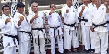 Pengcab tako simalungun gelar ukt sabuk hitam diikuti karateka dari 12 daerah se sumut dan sumbar Konsep otomatis