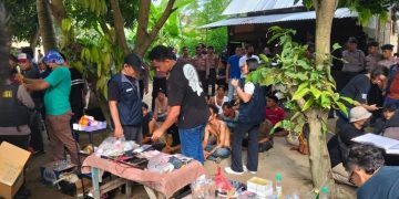 Brimob sumut bersama ditresnarkoba polda sumut gerebek sarang narkoba di bagan percut, 36 orang diamankan Brimob sumut bersama ditresnarkoba polda sumut gerebek sarang narkoba di bagan percut, 36 orang diamankan